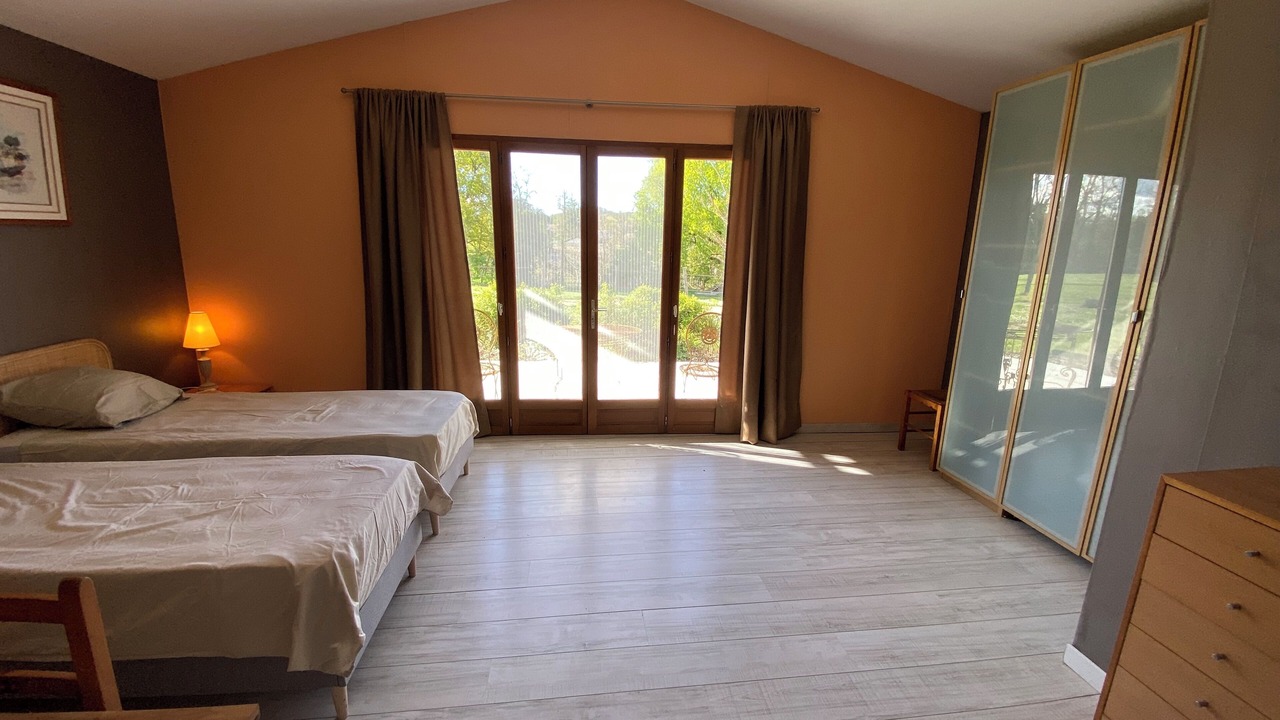 Photo of Bedroom in Beguey