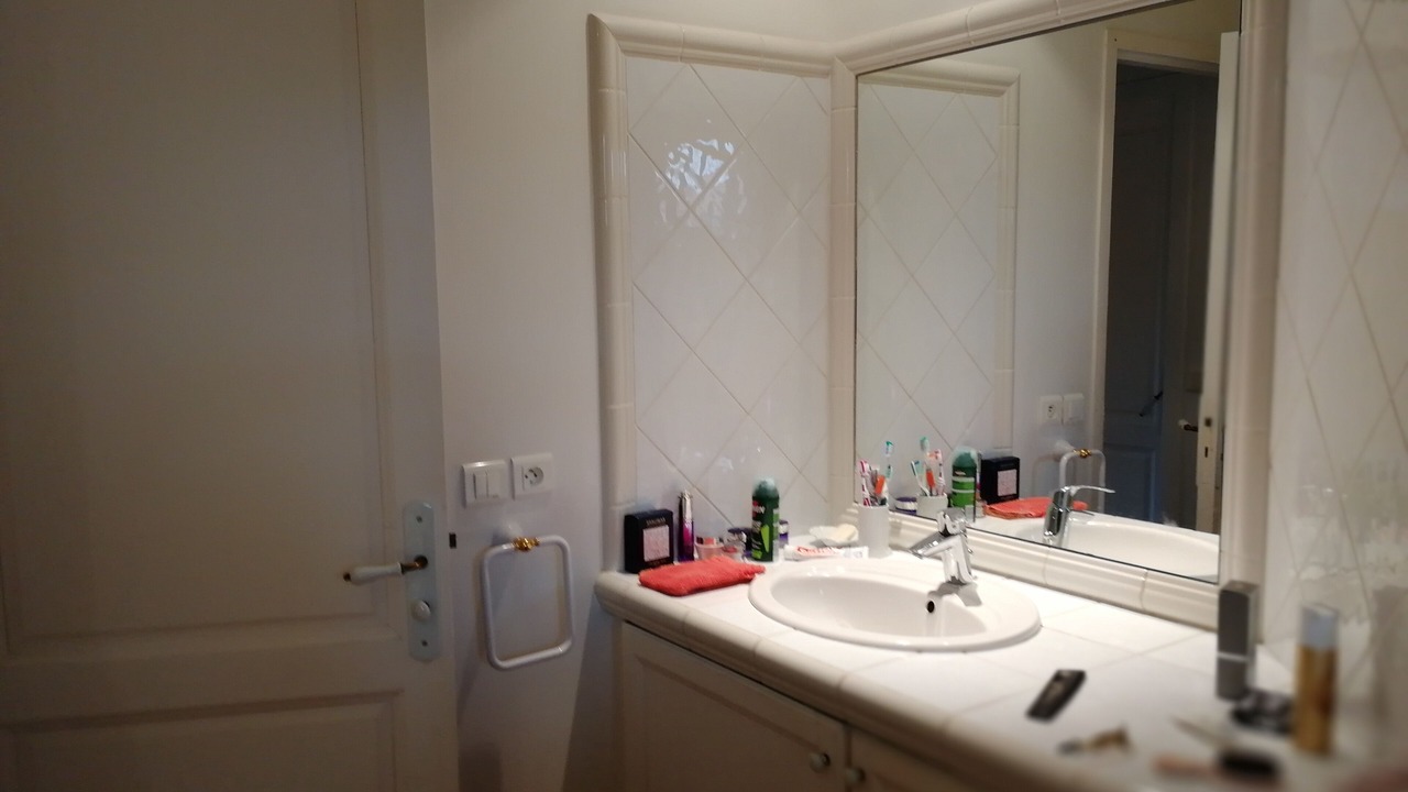 Photo of Bathroom in La Couarde-sur-Mer