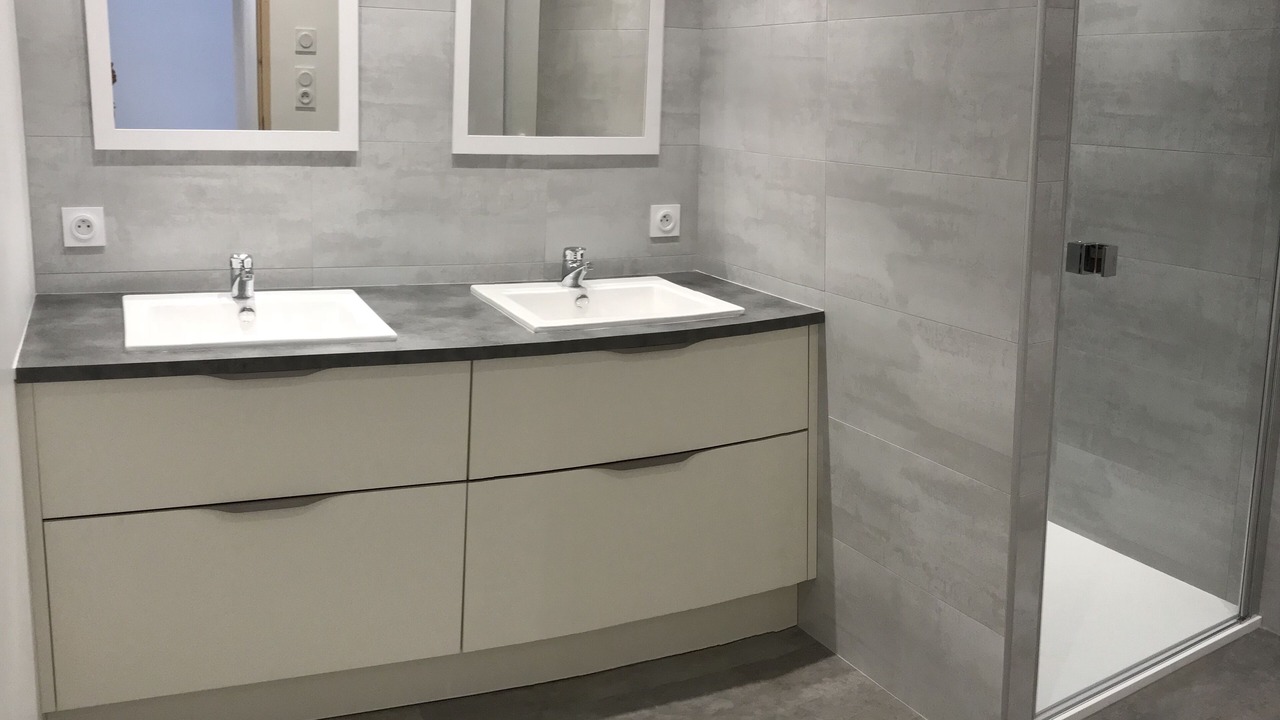Photo of Bathroom in La Flotte