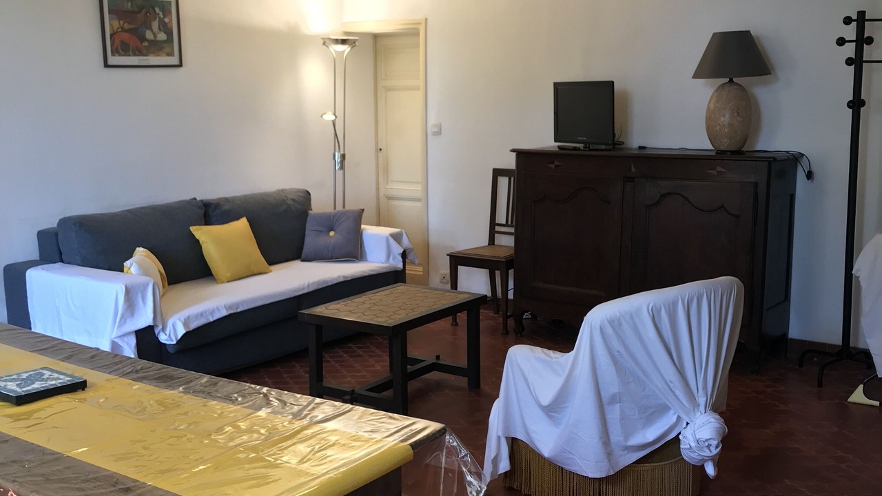 Photo of Livingroom in Sainte-Terre