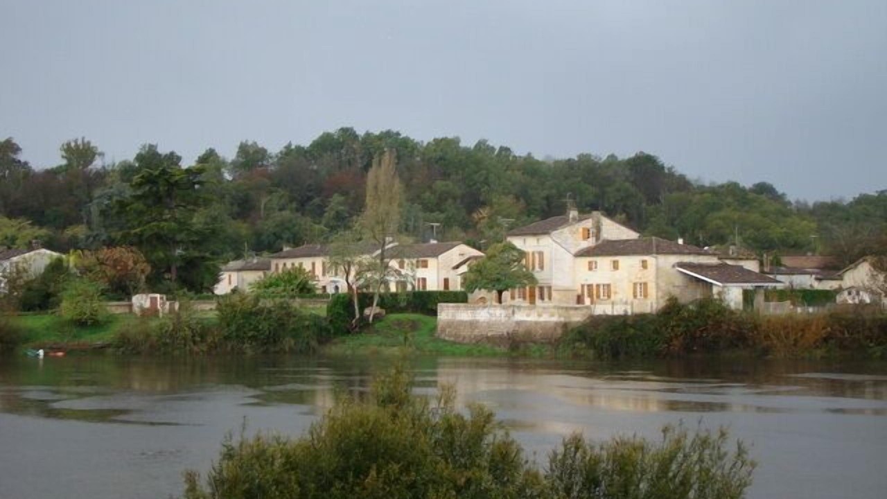 Photo of Outdoor in Sainte-Terre