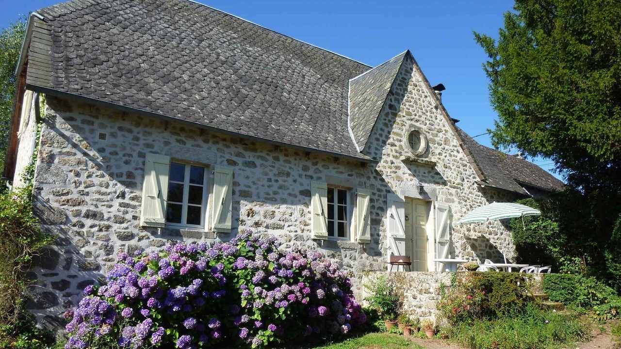 Photo of Outdoor in Servieres-le-Chateau