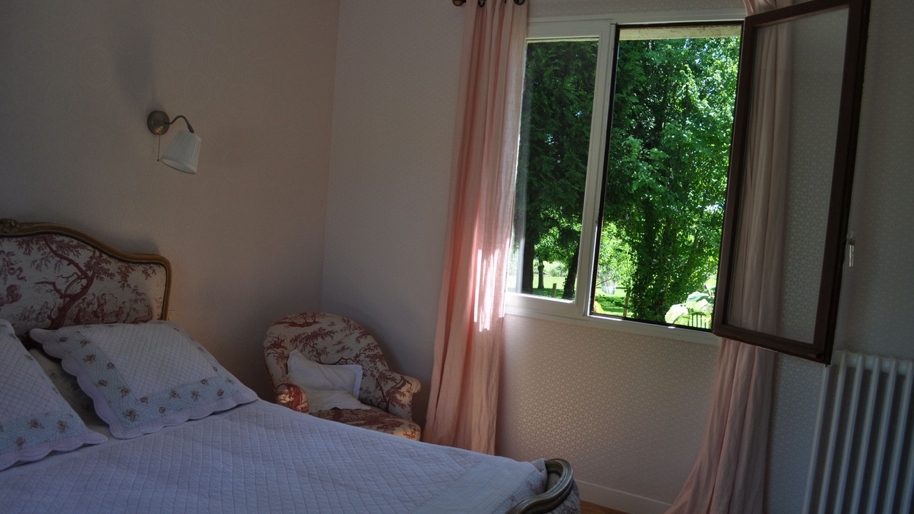 Photo of Bedroom in Jumilhac-le-Grand