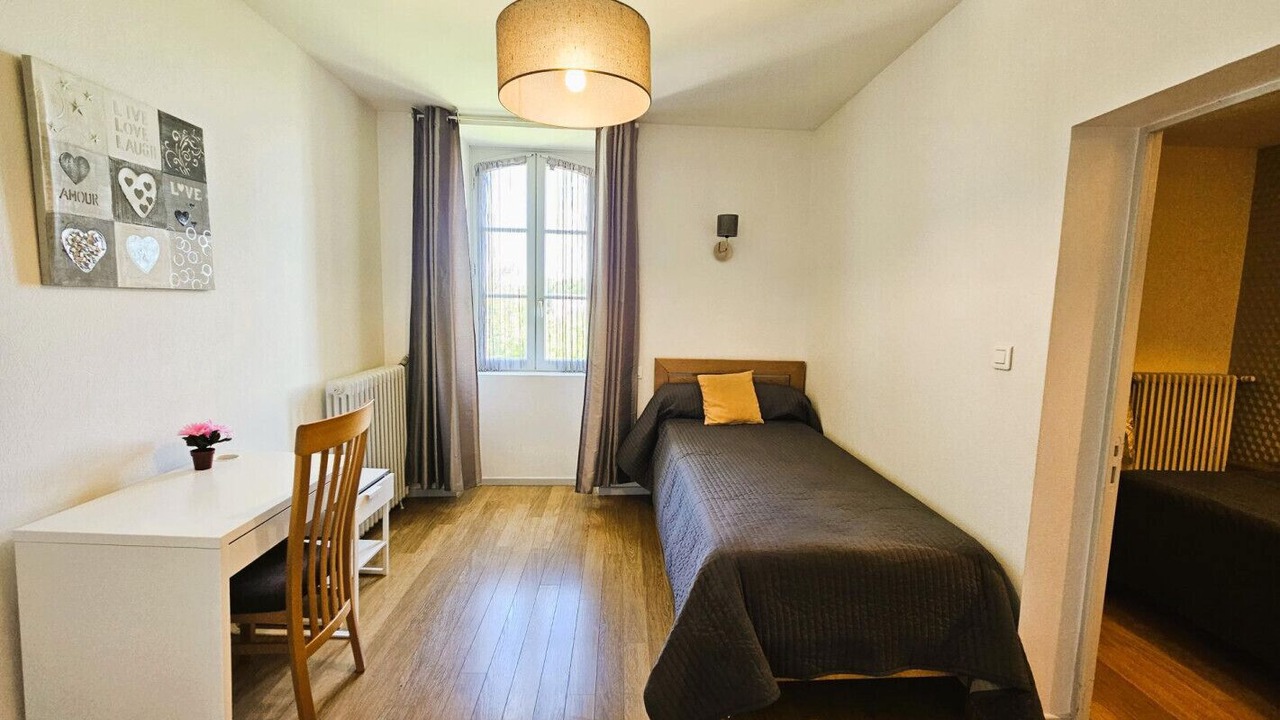 Photo of Bedroom in Allassac