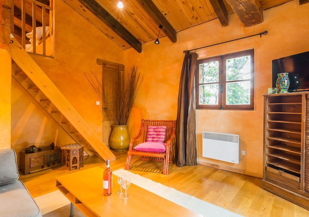 Photo of Livingroom in Auriol
