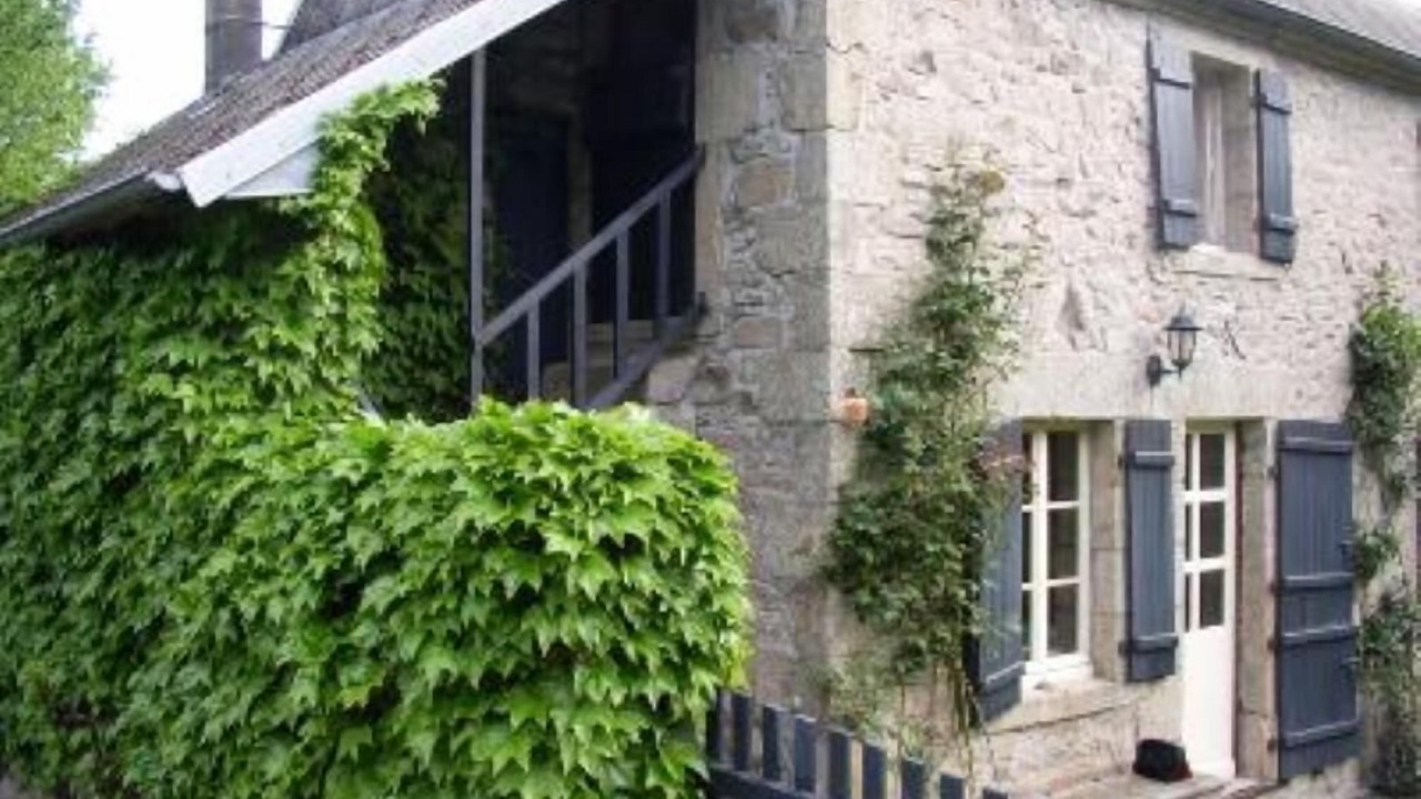 Photo of Outdoor in Toulx-Sainte-Croix