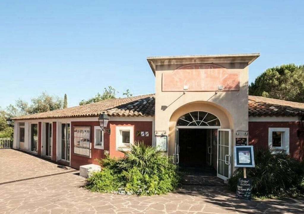 Photo of Buildings in Les Restanques