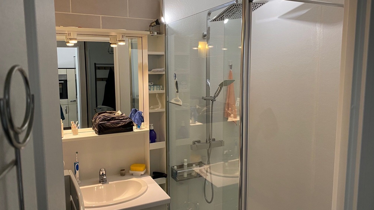 Photo of Bathroom in Gujan-Mestras