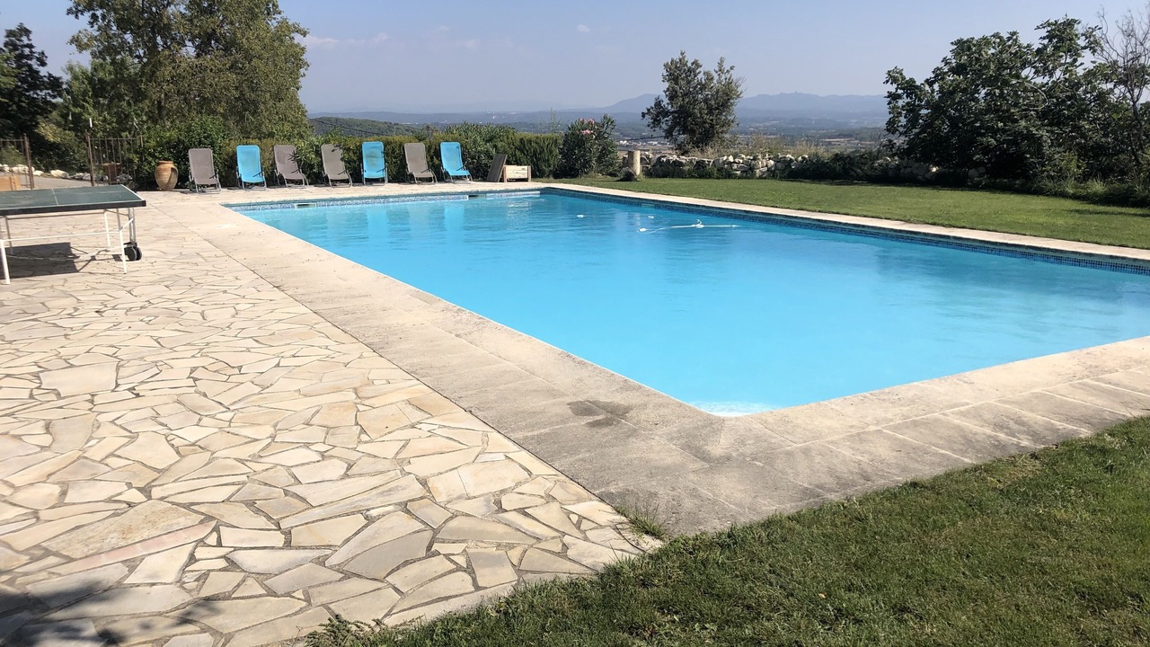 Photo of Outdoor in Eguilles