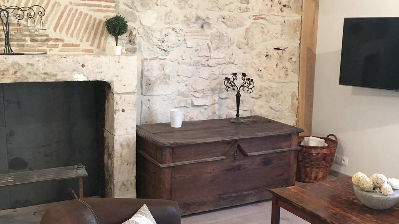 Photo of Livingroom in Issigeac