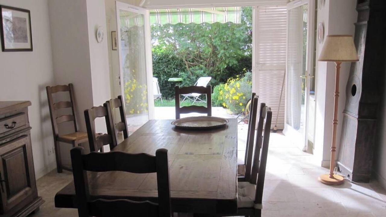 Photo of Livingroom in Hyeres City Centre