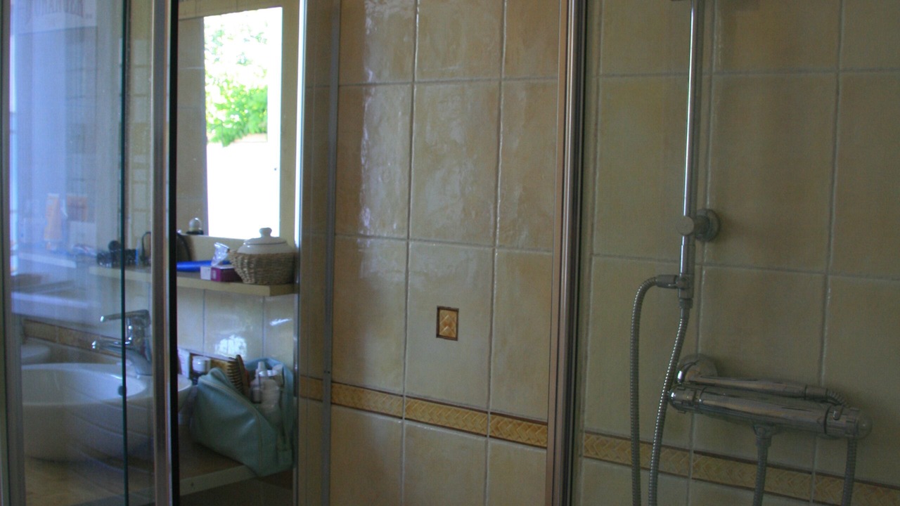 Photo of Bathroom in Saintes-Maries-de-la-Mer