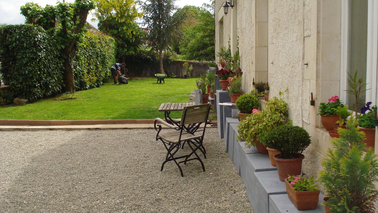 Photo of Outdoor in Benest