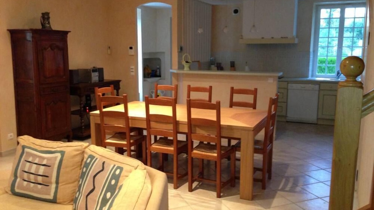 Photo of Livingroom in Villars-en-Pons