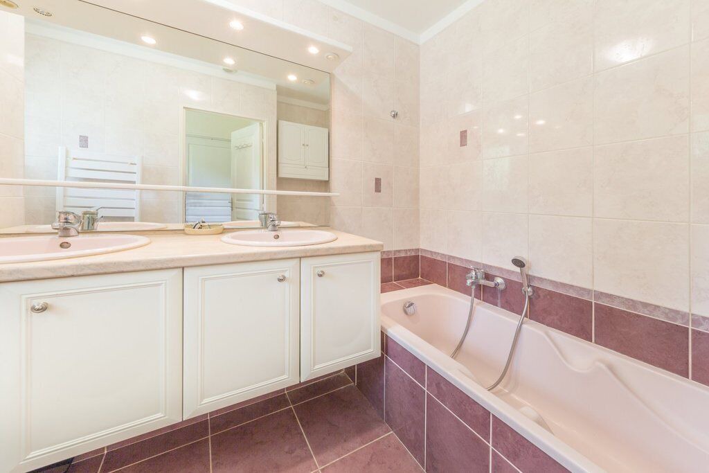 Photo of Bathroom in Auribeau-sur-Siagne