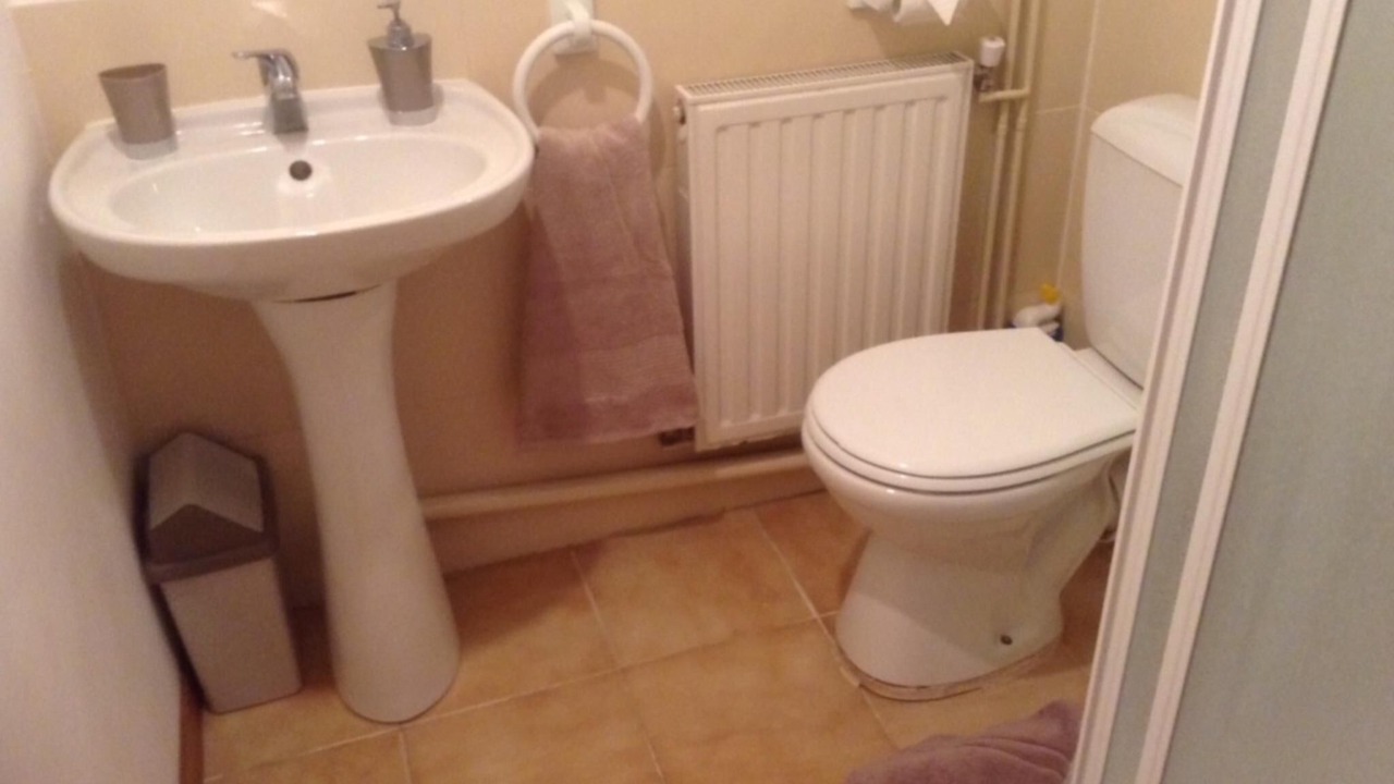 Photo of Bathroom in Saint-Remy-sur-Creuse
