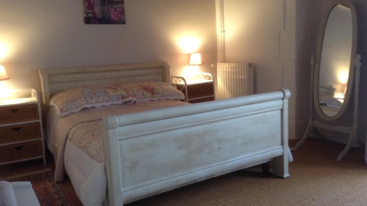 Photo of Bedroom in Saint-Remy-sur-Creuse