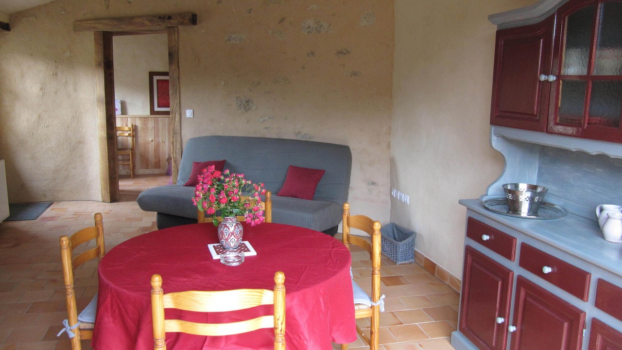 Photo of Others in Pompaire