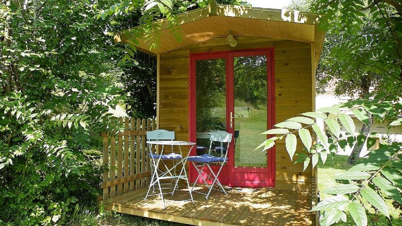 Photo of Patio Balcony in Le Buisson-de-Cadouin
