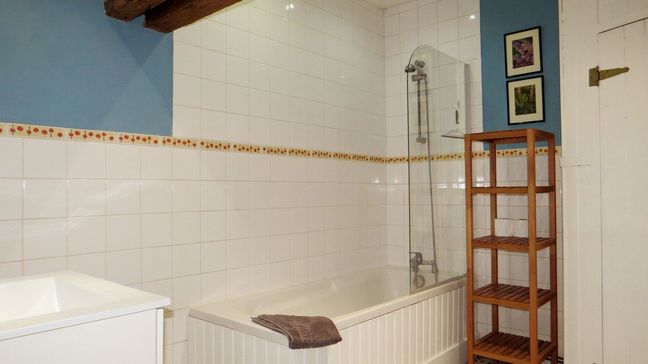 Photo of Bathroom in La Rochebeaucourt-et-Argentine
