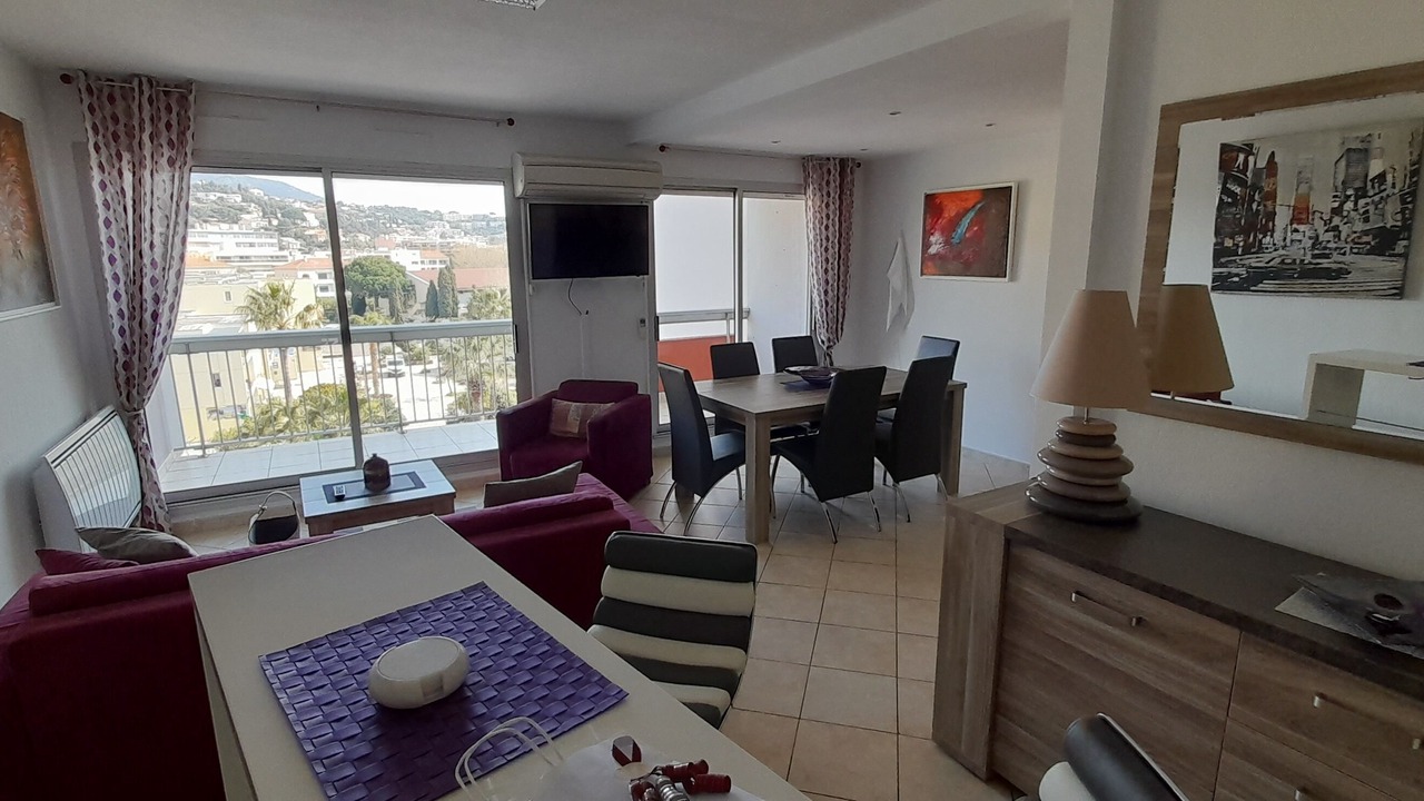 Photo of Livingroom in Le Lavandou