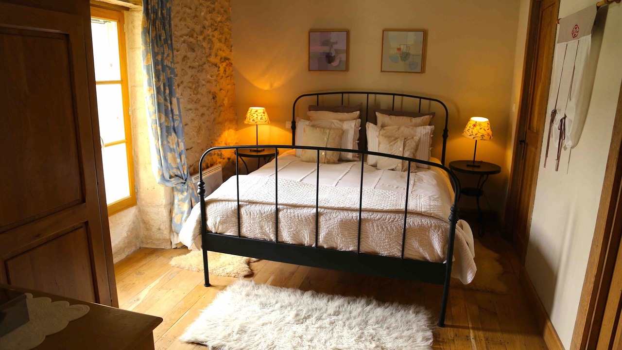Photo of Bedroom in Villamblard