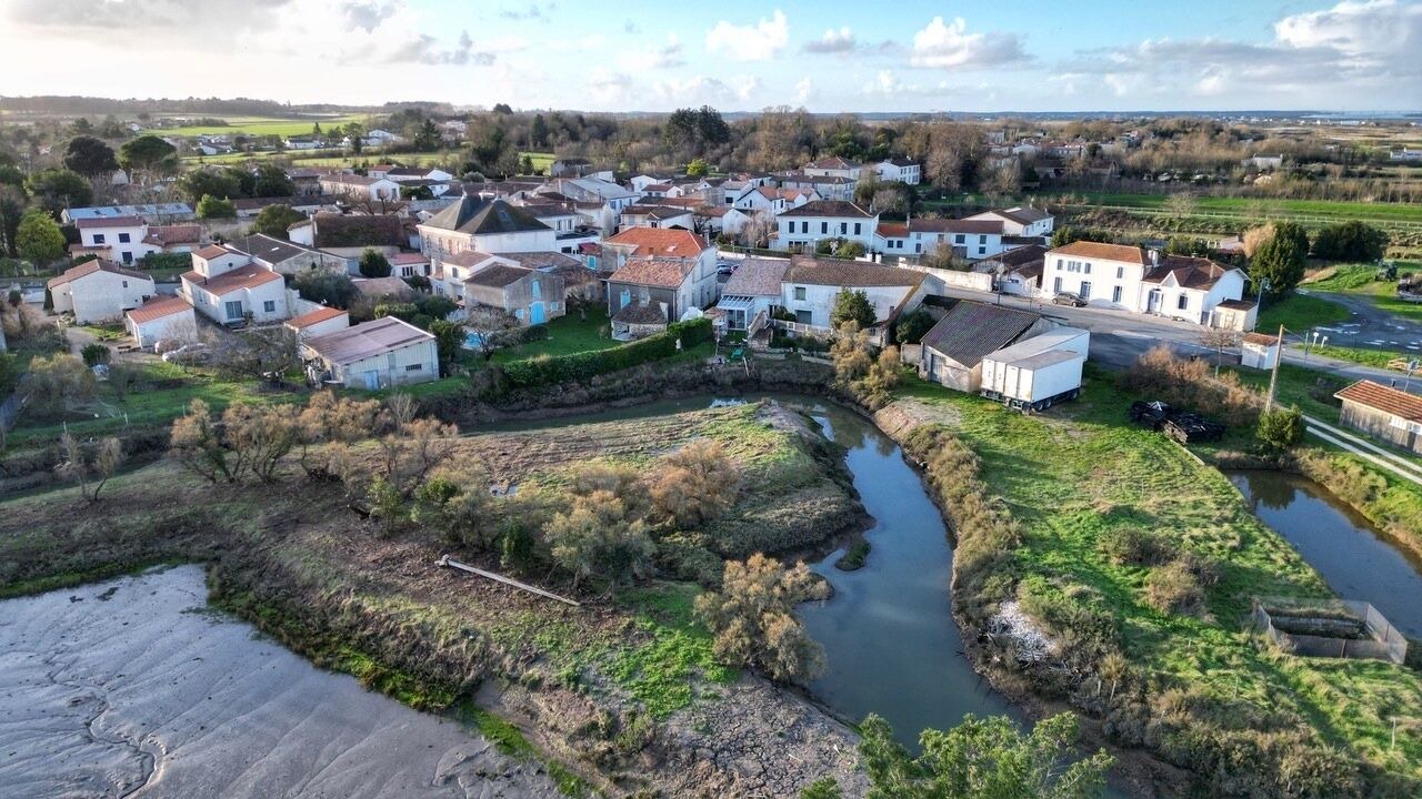 Photo of Outdoor in Chaillevette