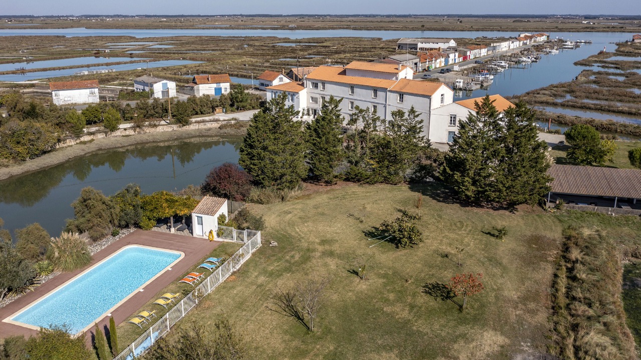 Photo of Outdoor in Chaillevette
