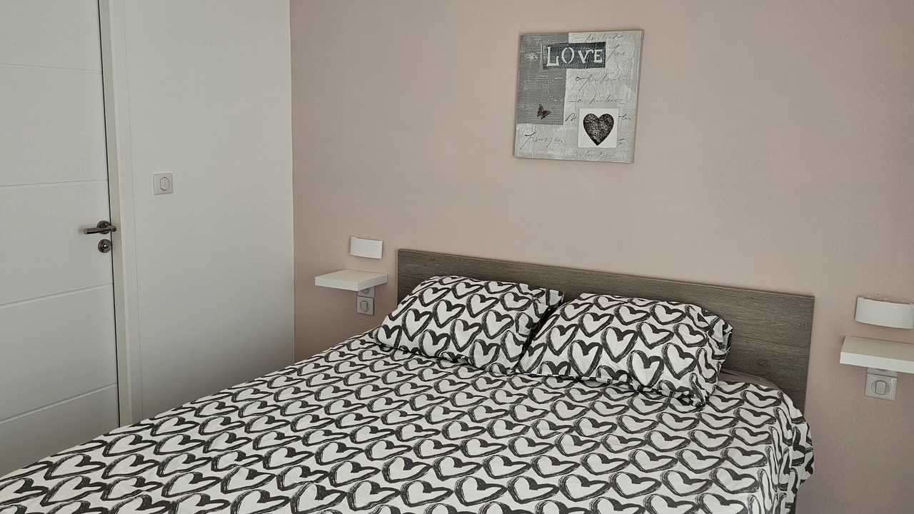 Photo of Bedroom in La Crau