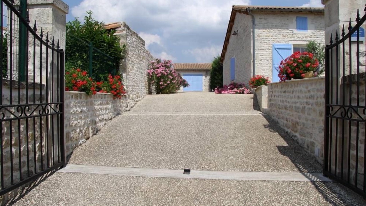 Photo of Outdoor in Romans
