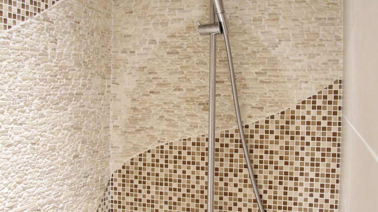 Photo of Bathroom in Romans