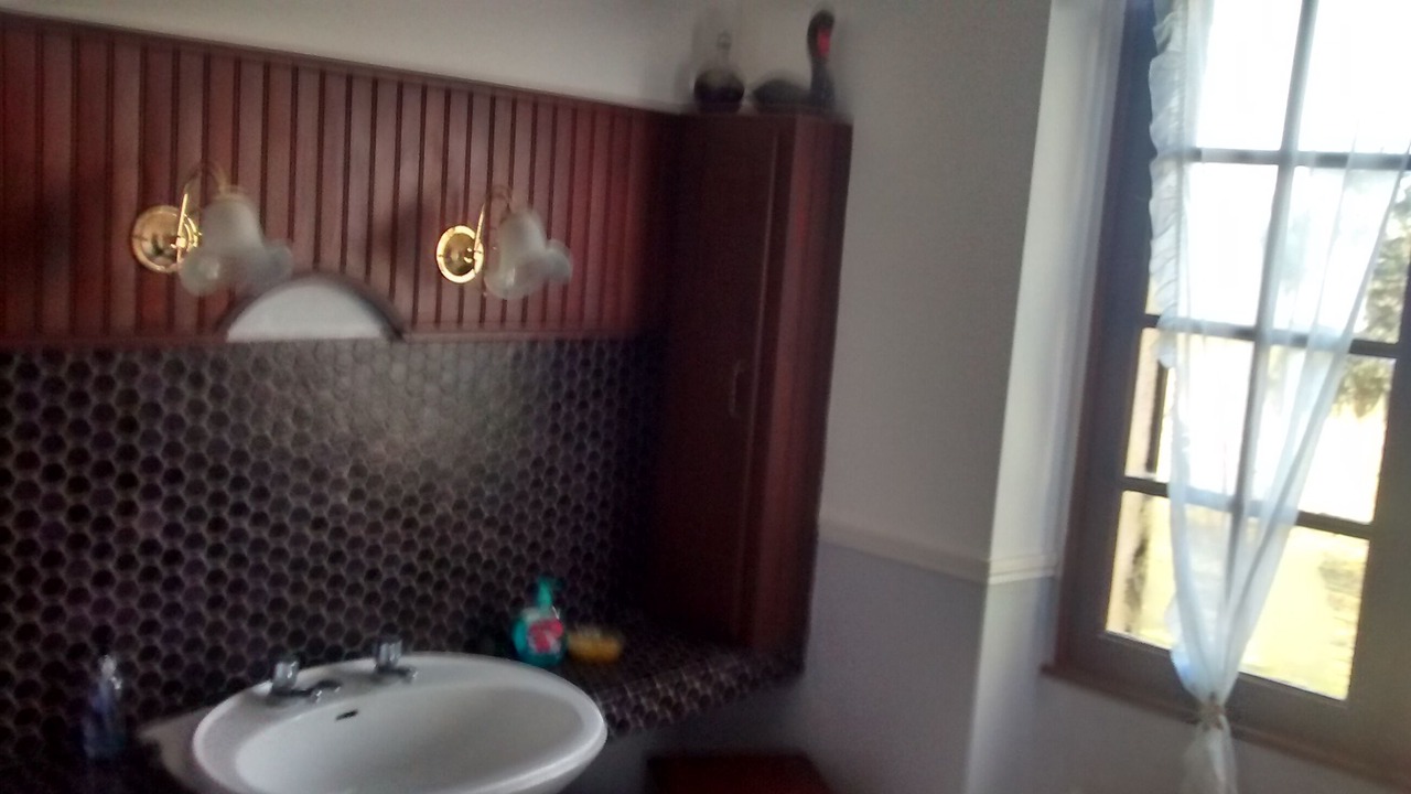 Photo of Bathroom in Saint-Privat-des-Pres