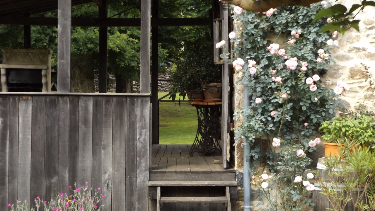 Photo of Patio Balcony in Chateau-Chervix