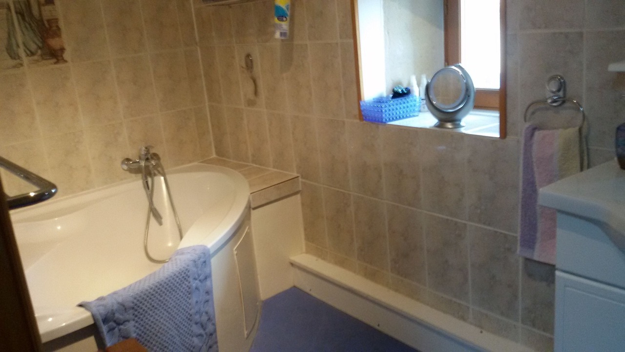 Photo of Bathroom in Coux