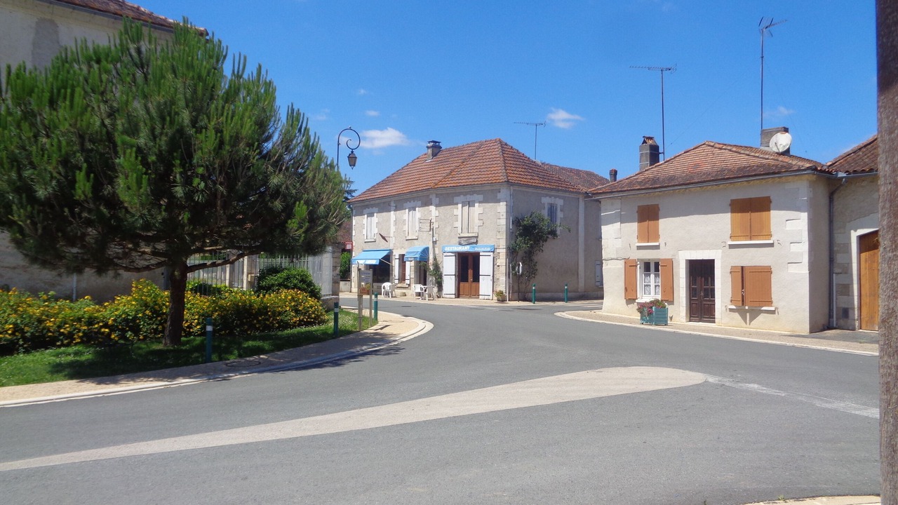 Photo of Outdoor in Saint-Vincent-Jalmoutiers