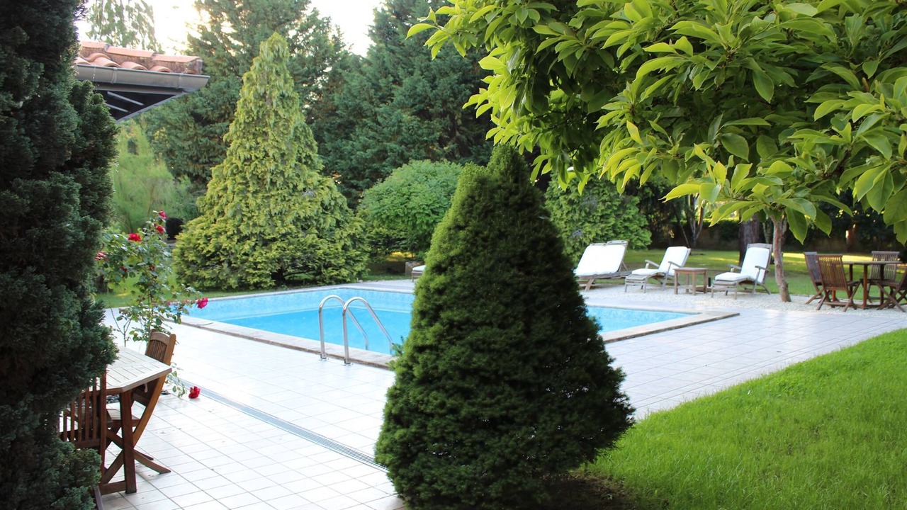 Photo of Outdoor in Montussan