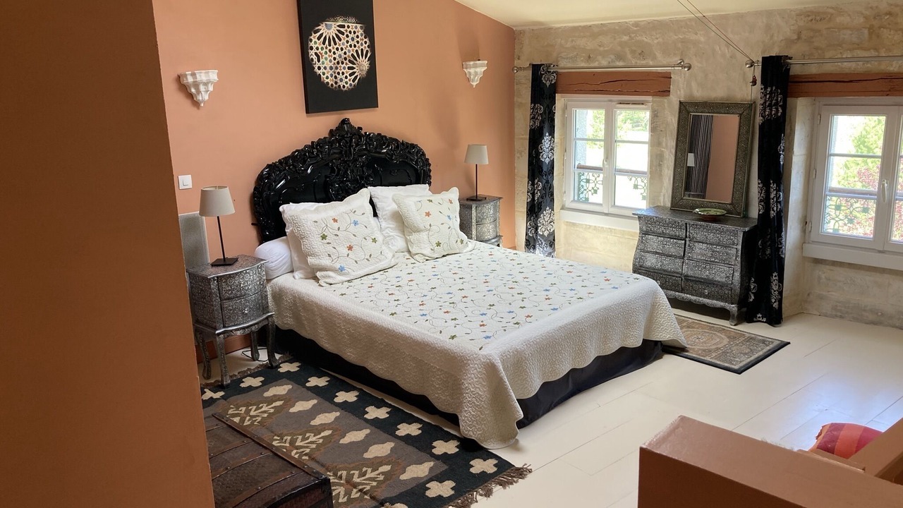 Photo of Bedroom in Pons