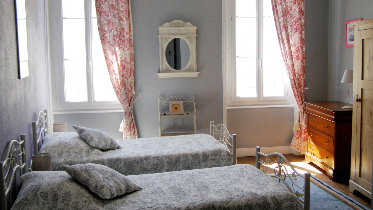 Photo of Bedroom in Pons