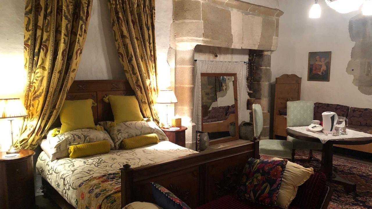 Photo of Bedroom in Brigueil-le-Chantre