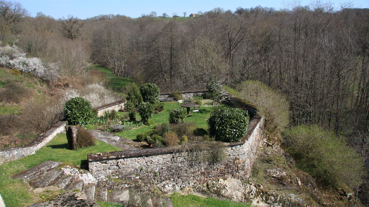 Photo of Outdoor in Brigueil-le-Chantre