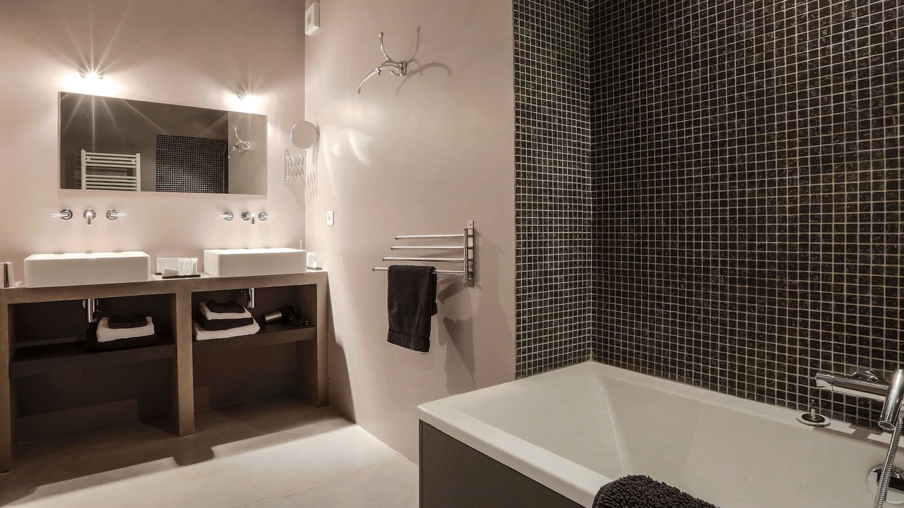 Photo of Bathroom in Mouleydier