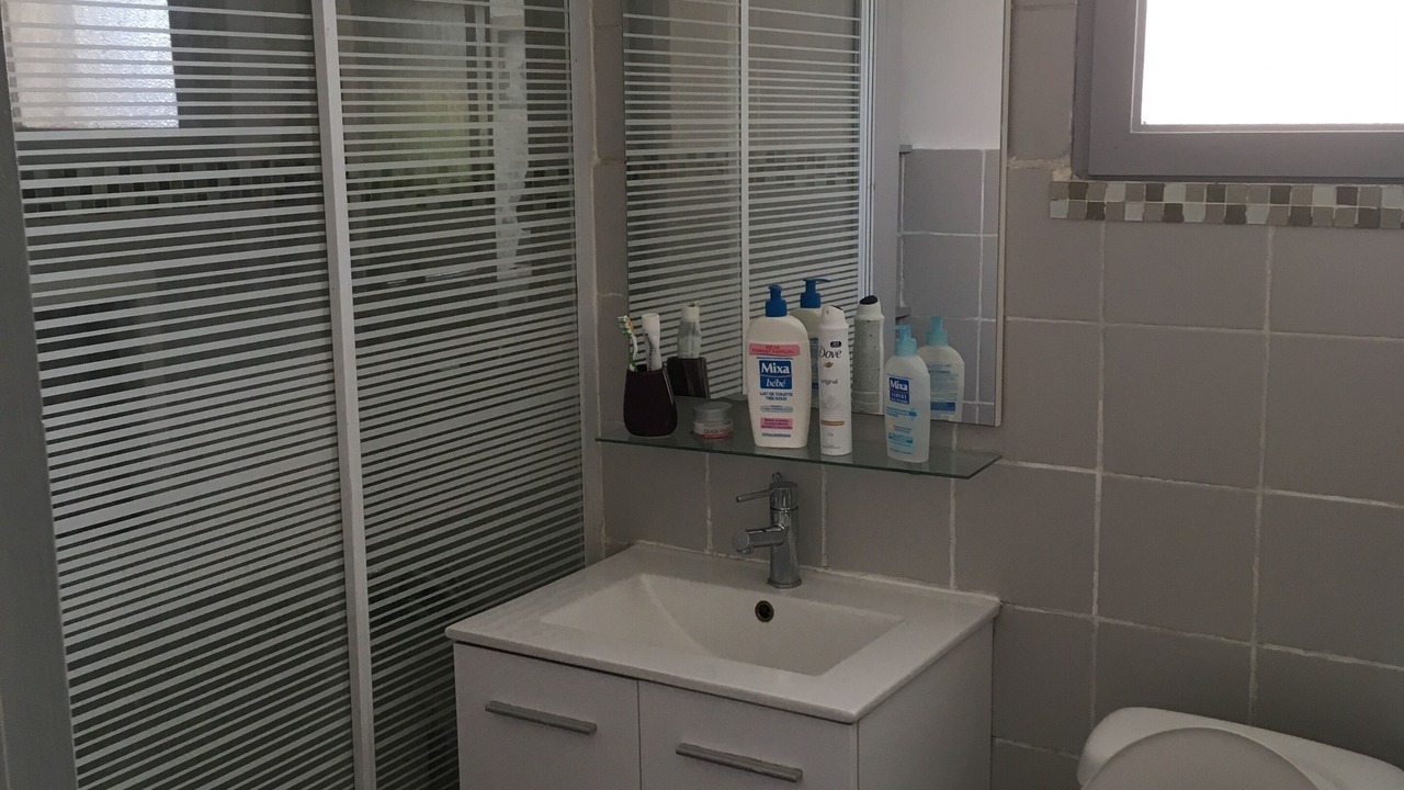 Photo of Bathroom in Ares