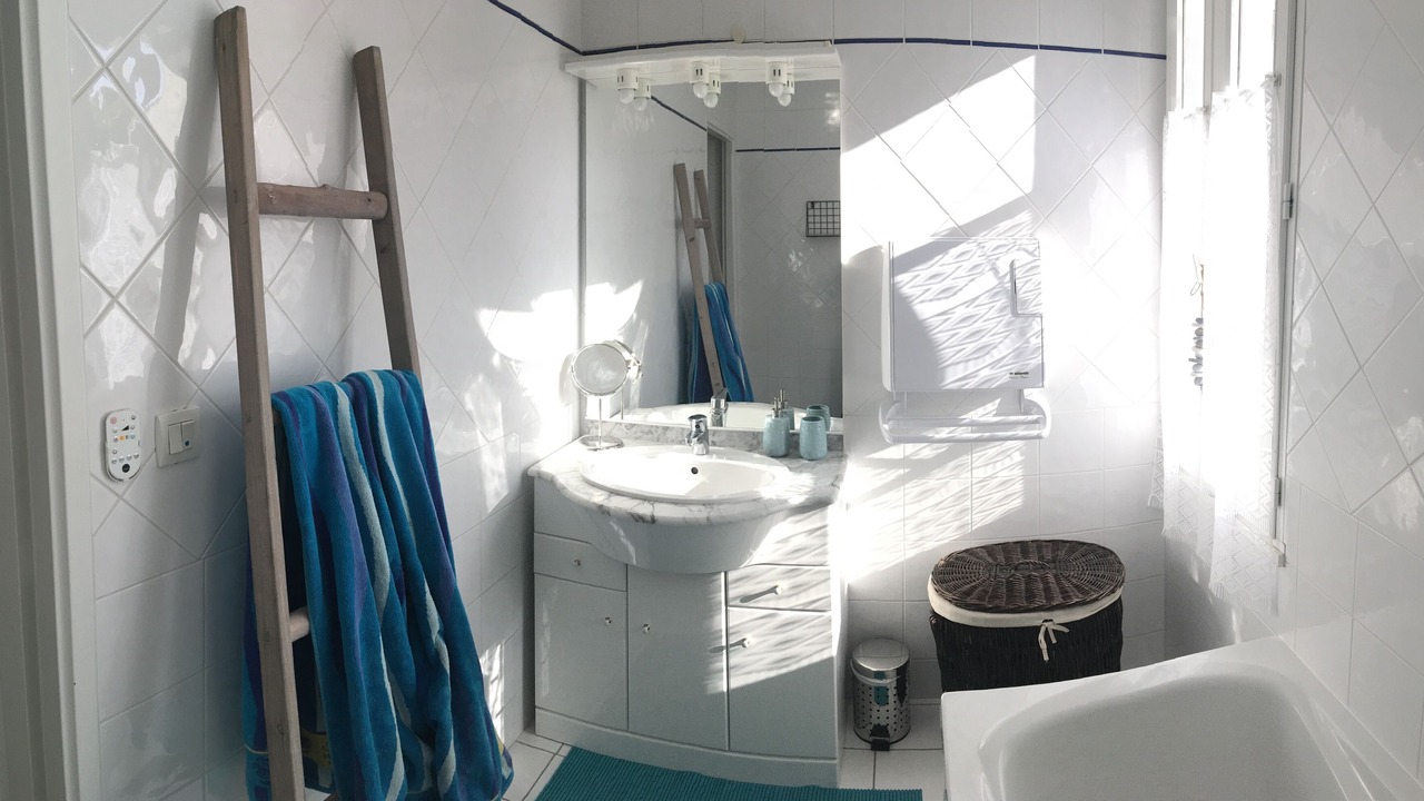 Photo of Bathroom in Saint-Martin-de-Re