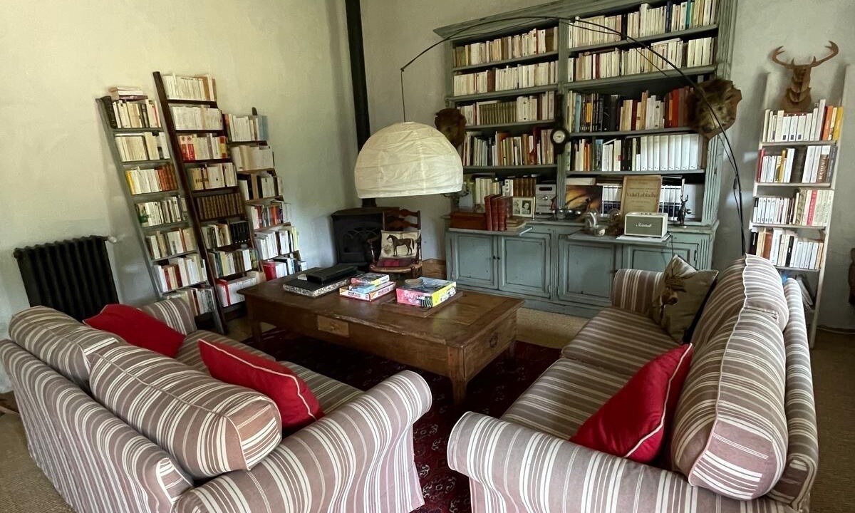 Photo of Livingroom in Uzeste