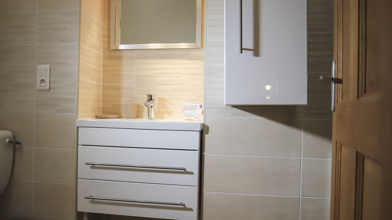 Photo of Bathroom in Eyragues