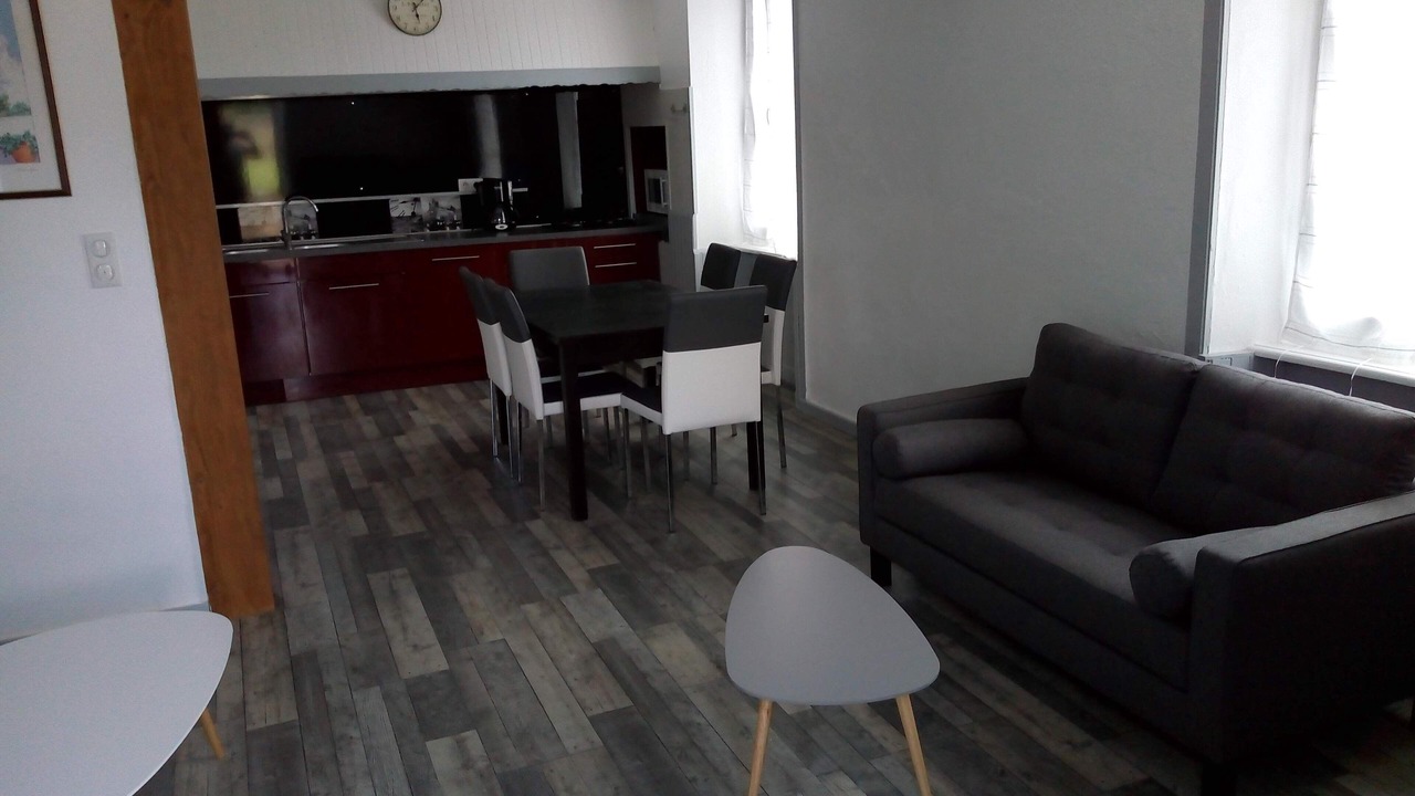 Photo of Livingroom in Bussiere-Galant