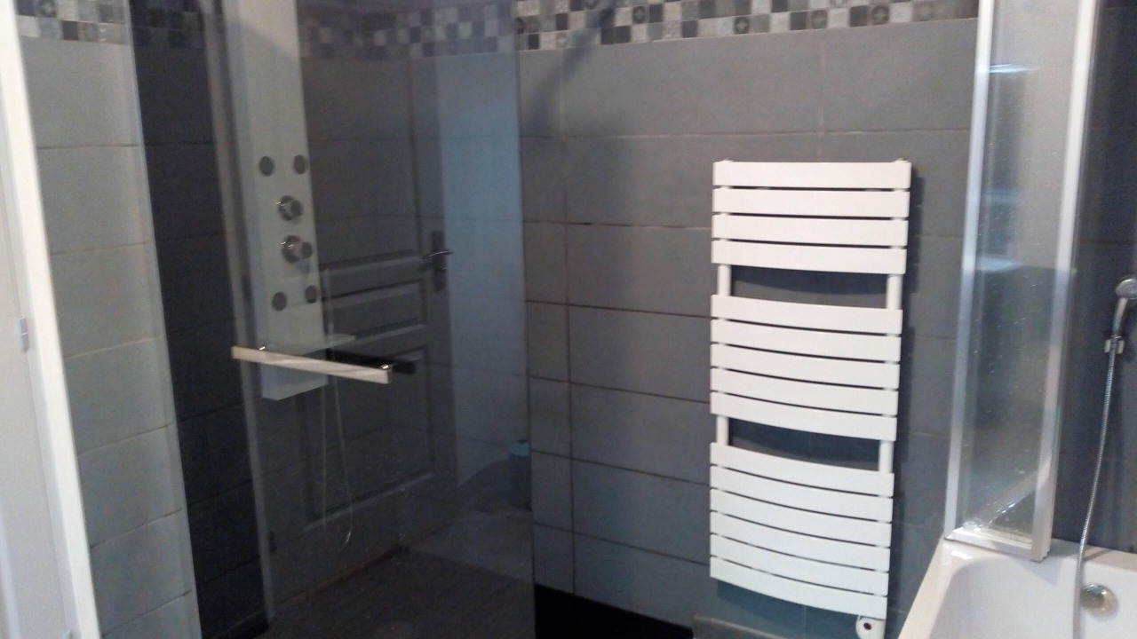 Photo of Bathroom in Bussiere-Galant