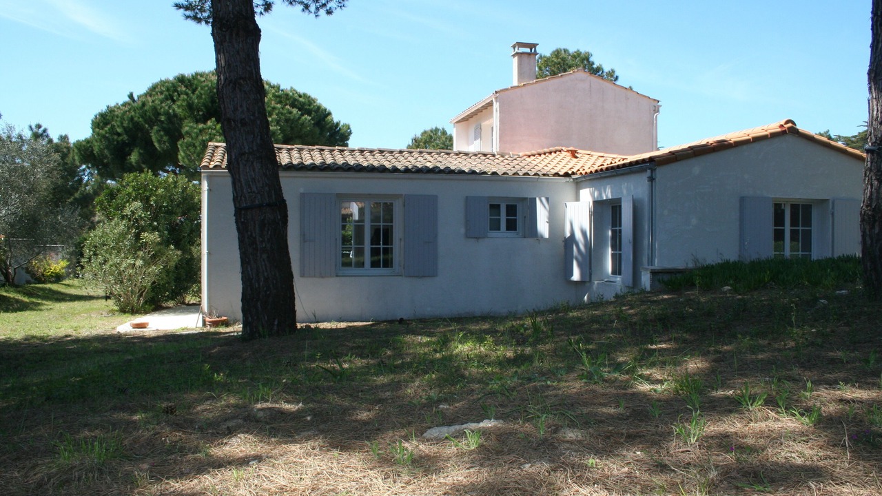 Photo of Outdoor in Domino