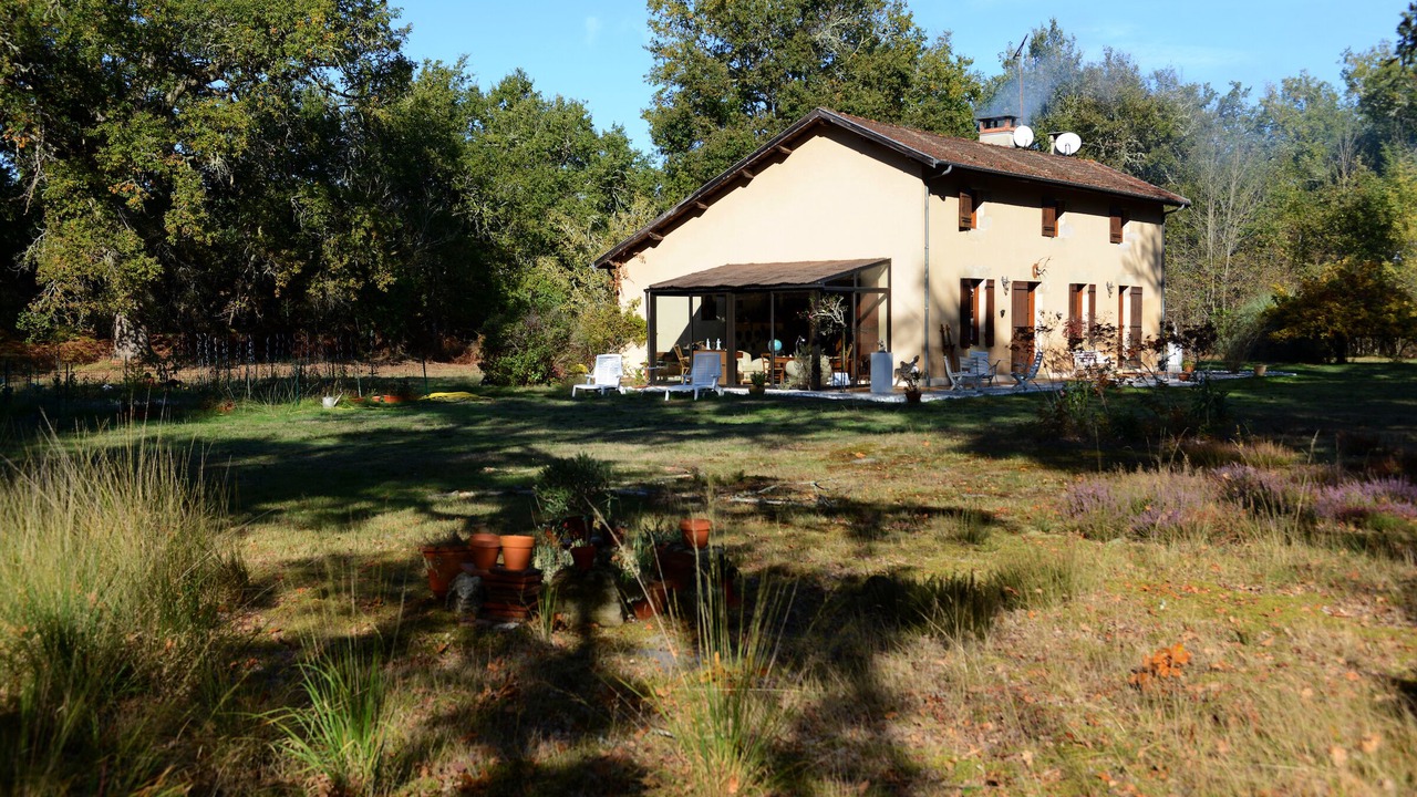 Photo of Outdoor in Callen