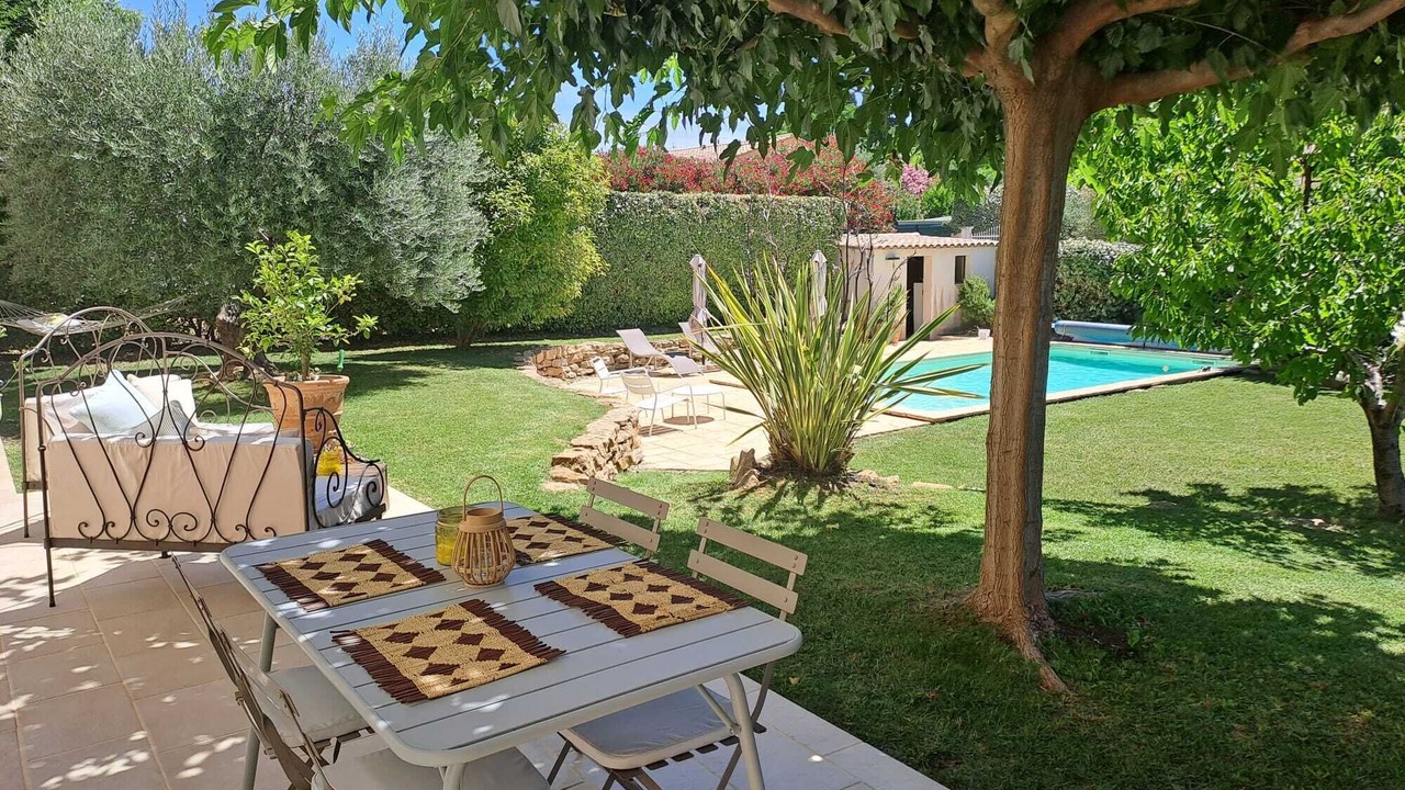 Photo of Outdoor in Cairanne